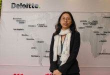 勤業眾信 Deloitte 產業與市場 副理 從生技產業觀察出我的留學路以及職涯可能性