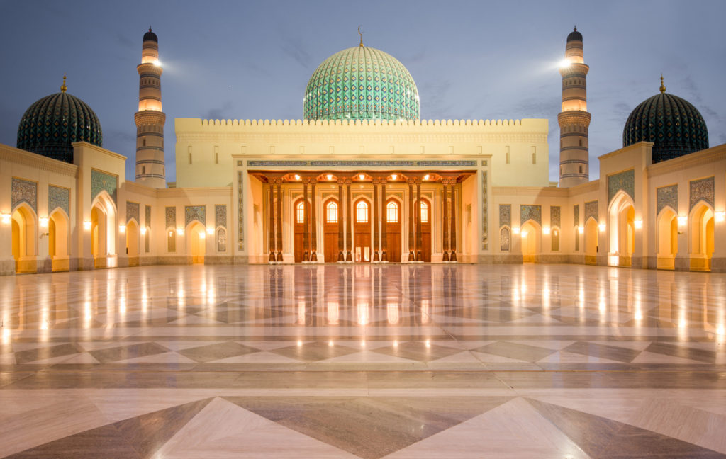 卡布斯蘇丹大清真寺 (Sultan Qaboos Grand Mosque)