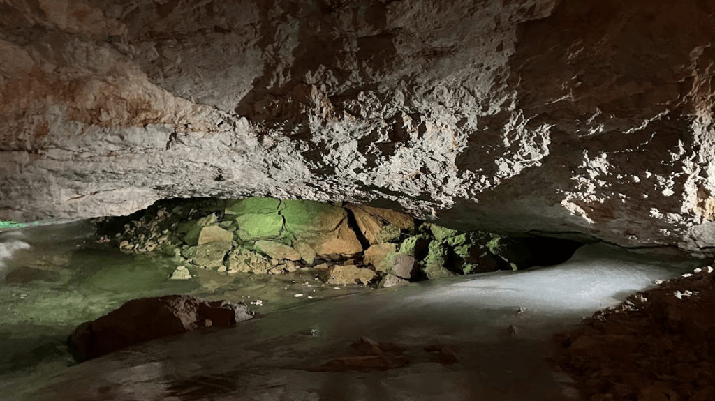 Dachstein 景點-冰洞 Eishöhle