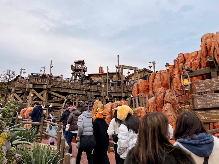 巨雷山 Big Thunder Mountain