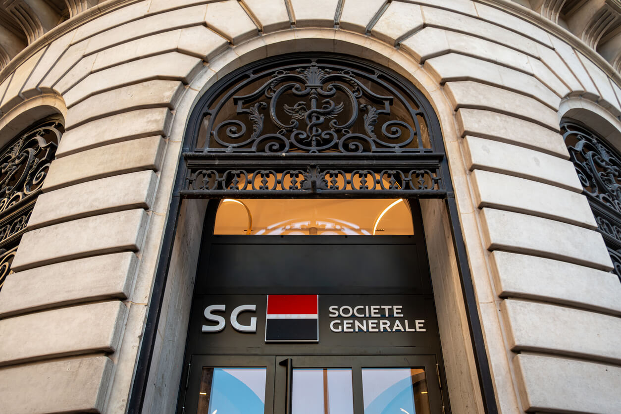 Société Générale (SG)