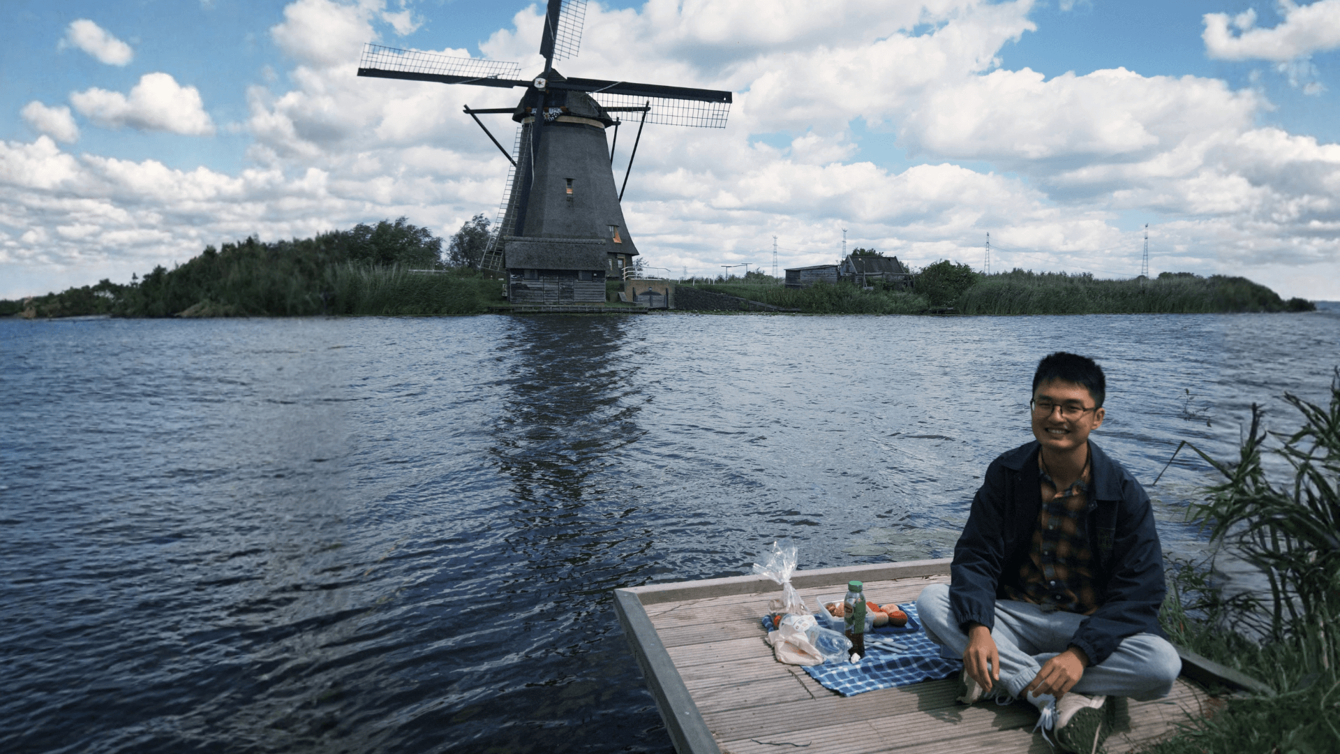 Dutch NGO Internship An Analysis of Well-being & Remote Collaboration for Taiwan's Organizational Culture